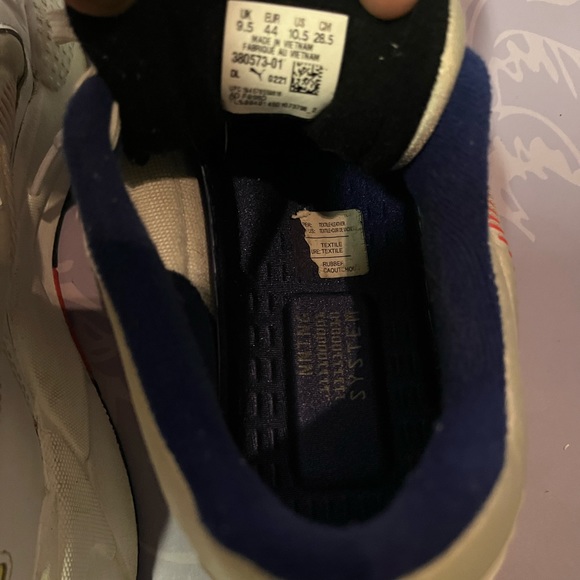 Sz 9.5 PUMA RS-X Running System Support Athletic Shoes ~ White - Picture 4 of 5